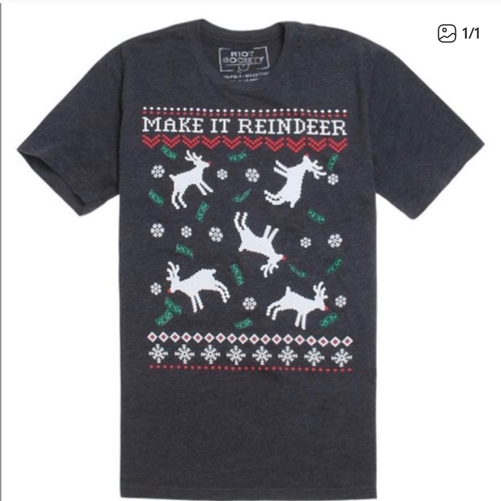 Riot Society Charcoal Holiday Reindeer Tee